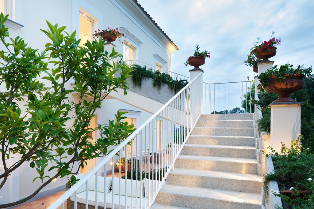 Villa Don Camillo Sant'Agnello Exterior foto